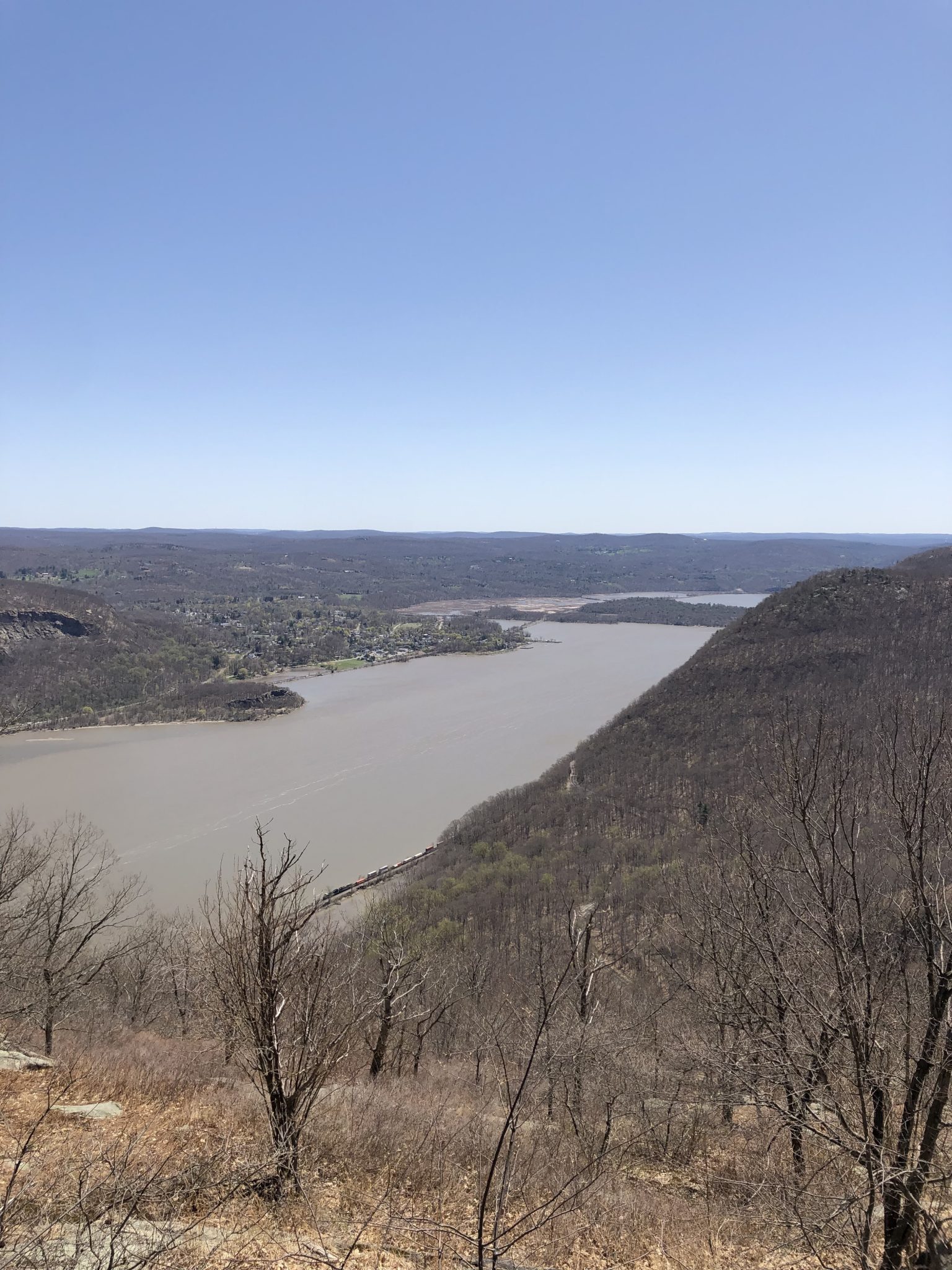 Hiking Storm King Mountain Loop Hiking & Biking Trails