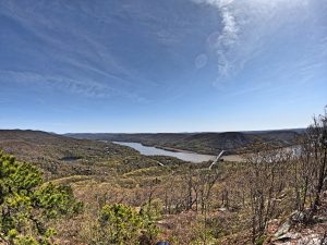 Bear Mountain Perkins Memorial Tower Hiking Pictures