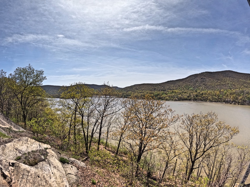 Pictures showing different parts of the Bear Mountain State Park