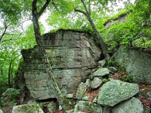 Picture Hiking Sams Point Ice Caves in June 2022