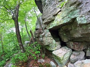 Picture Hiking Sams Point Ice Caves in June 2022