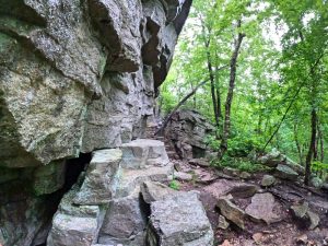 Picture Hiking Sams Point Ice Caves in June 2022