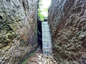 Picture Hiking Sams Point Ice Caves in June 2022