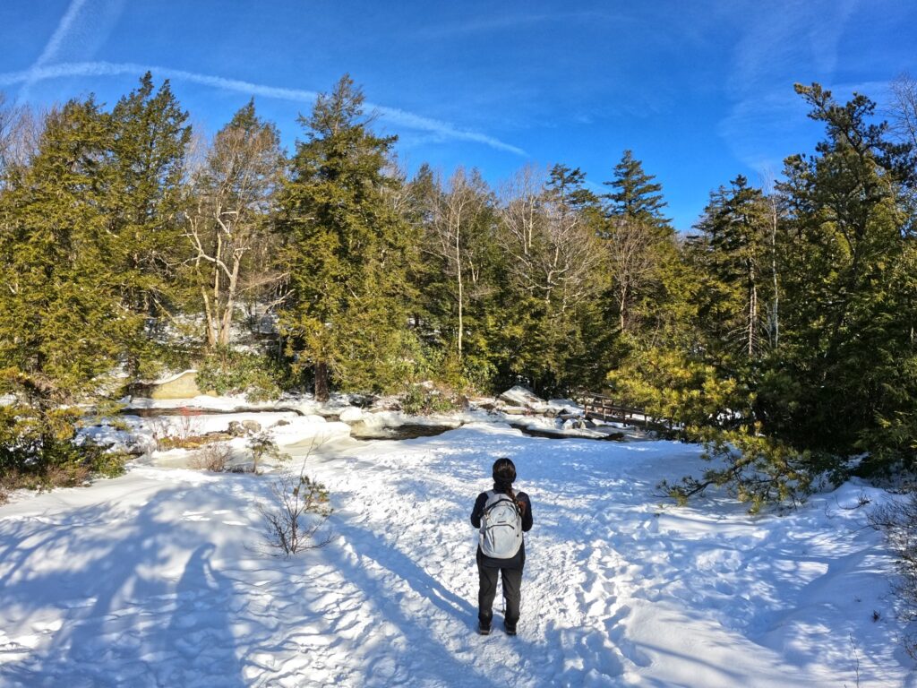 Hiking Minnewaska State Park Jan 2024