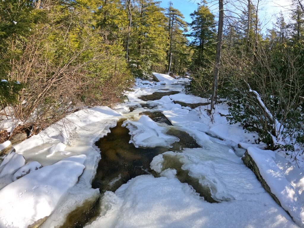 Mossy Glen Trail - Minnewaska State Park Hiking Minnewaska State Park Jan 2024