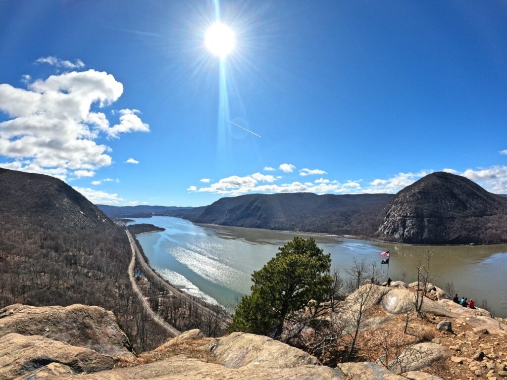 Hiking Breakneck Ridge Trail