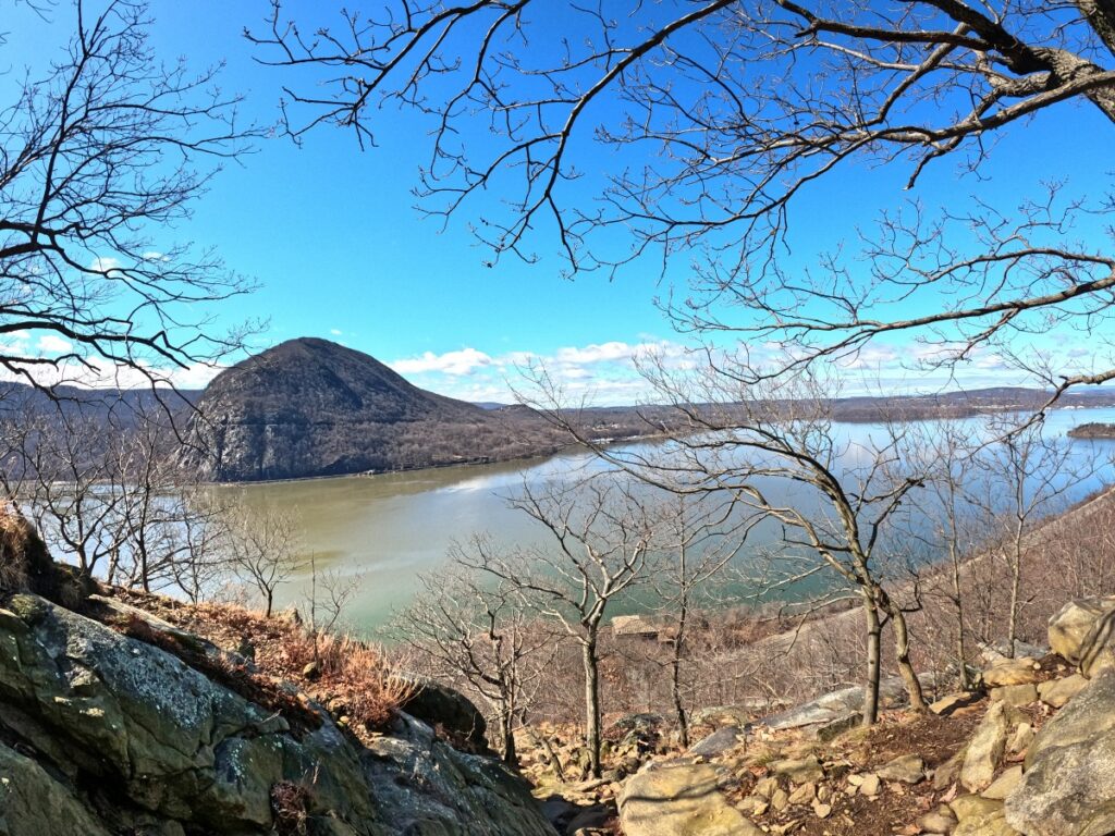 Hiking Breakneck Ridge Trail