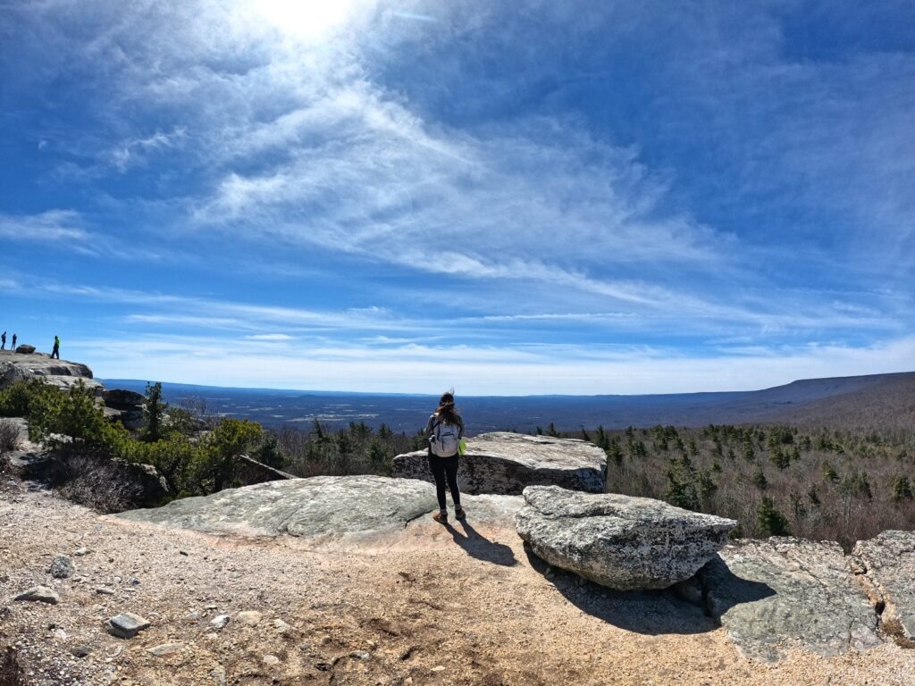 Gertrude's Nose and Millbrook Mountain Loop - Minnewaska State Park Gertrude's Nose and Millbrook Mountain Loop